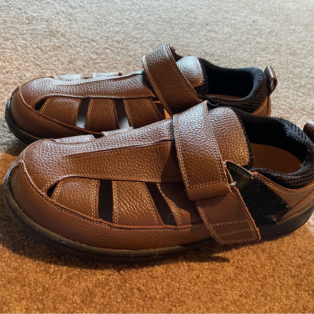 Orthofeet shoes